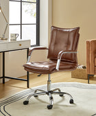 Silla de oficina Doug con reposabrazos acolchados