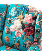 Sillón acentuado tapizado Matteo Floral con adornos de cabeza de clavo